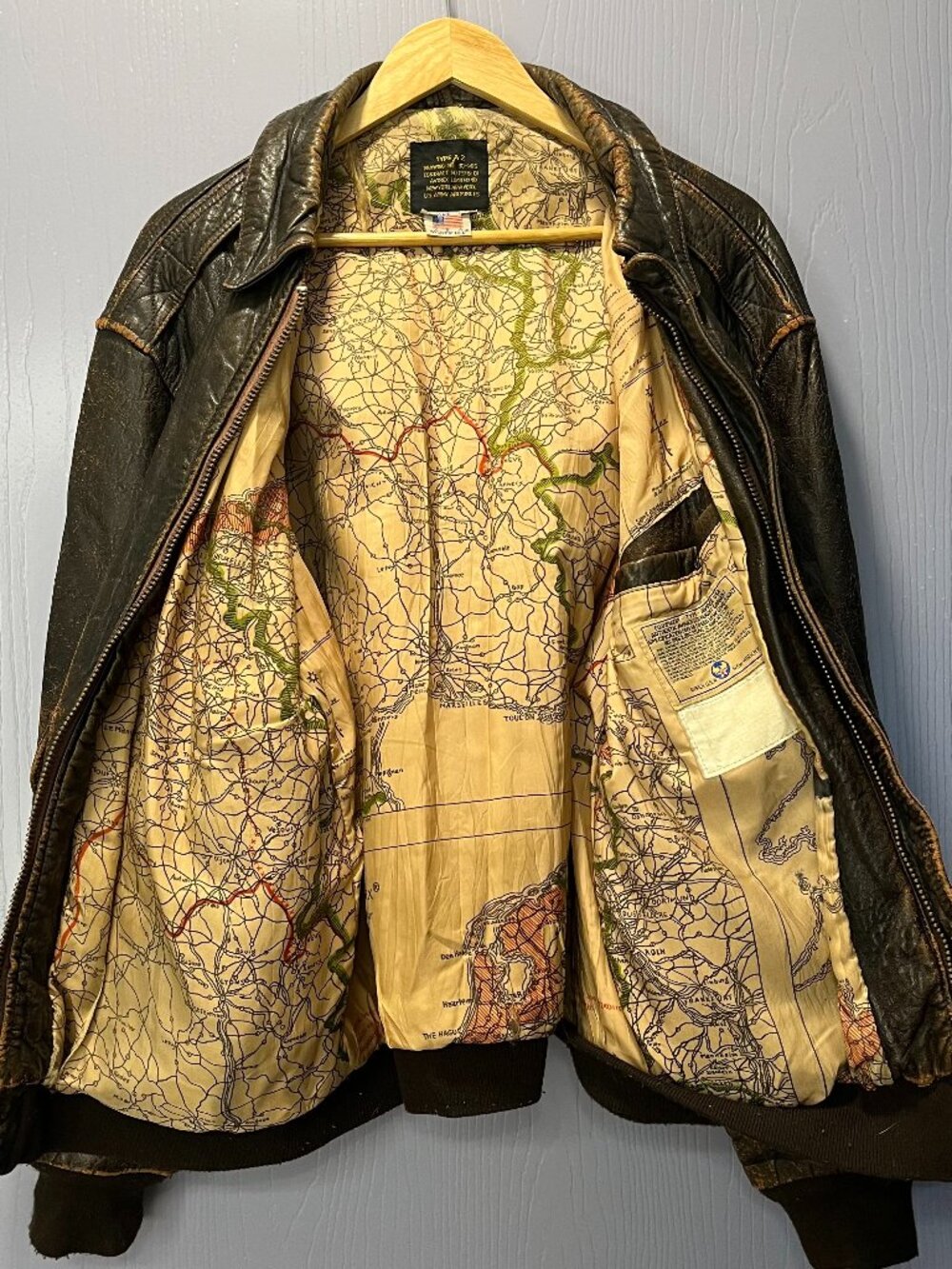 70s/80s Avirex Leather Pilot Jacket - L/XL - Historic Europe map lining